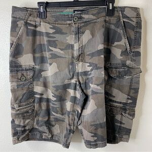 Iron Co Camo Gray and Green Cargo Shorts with Relaxed Fit 38